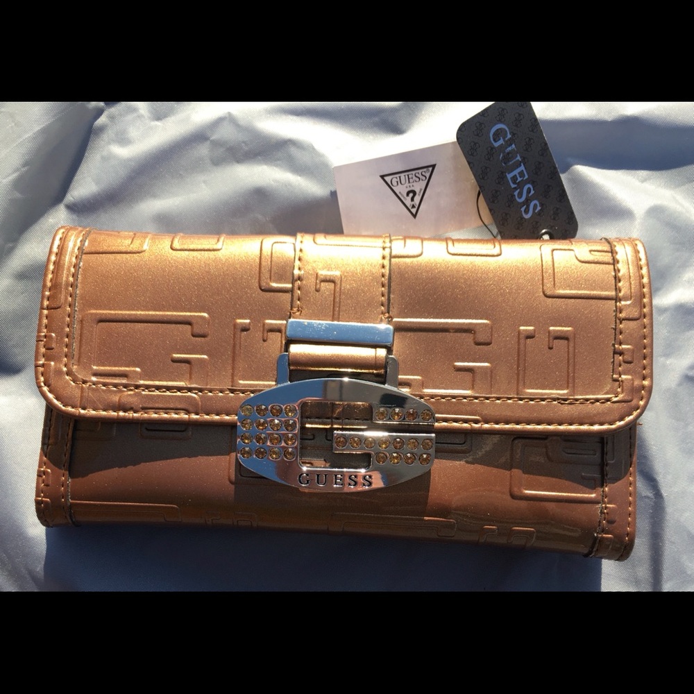 GUESS 🔹 Gold Wallet